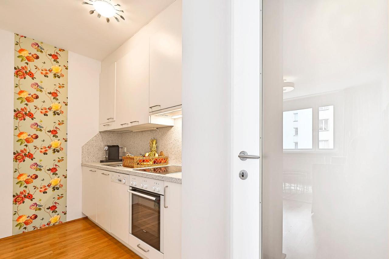 Peaceful Belvedere Apartment In Safe, Quiet & Central Location Wina Bagian luar foto